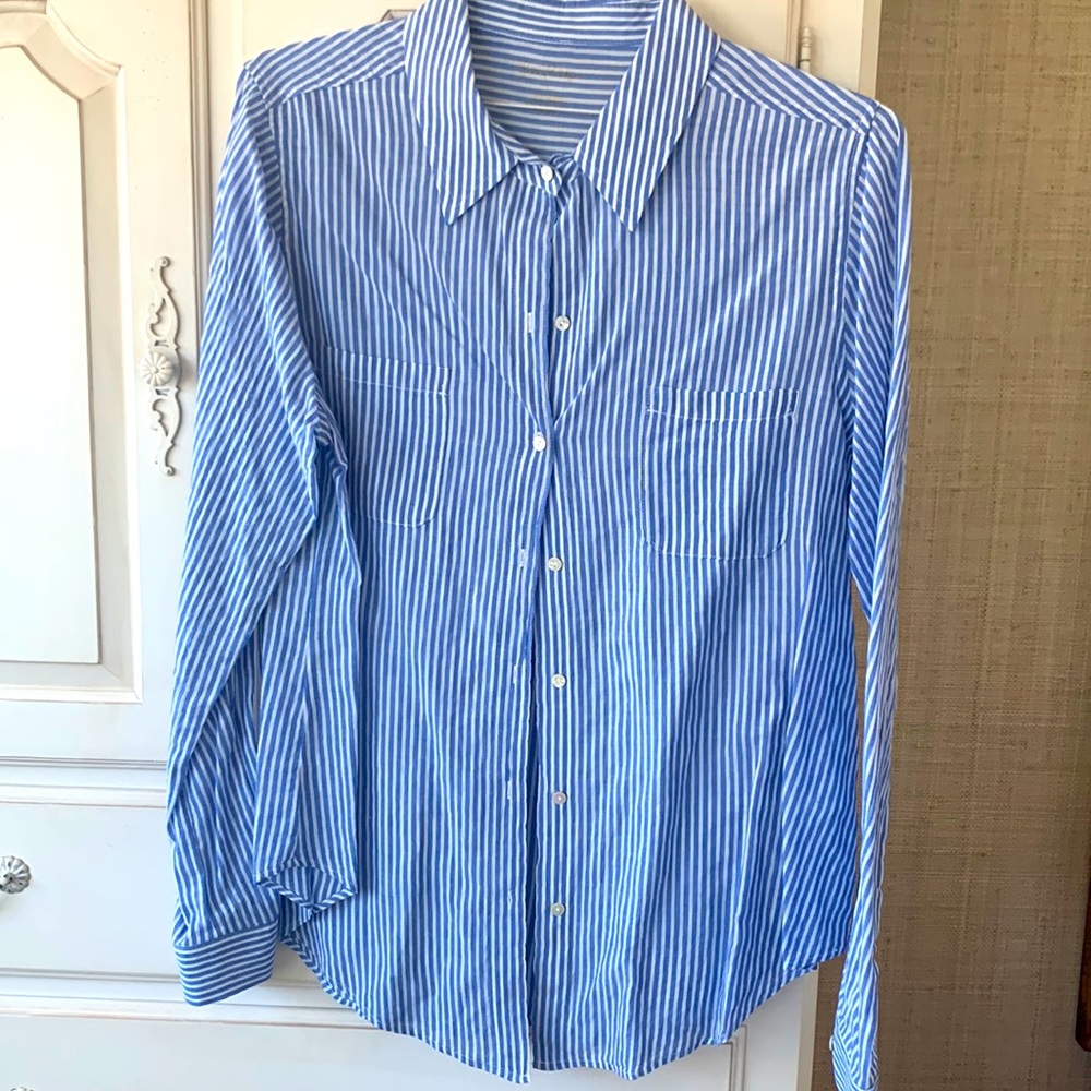 Lilly Pulitzer cotton button top